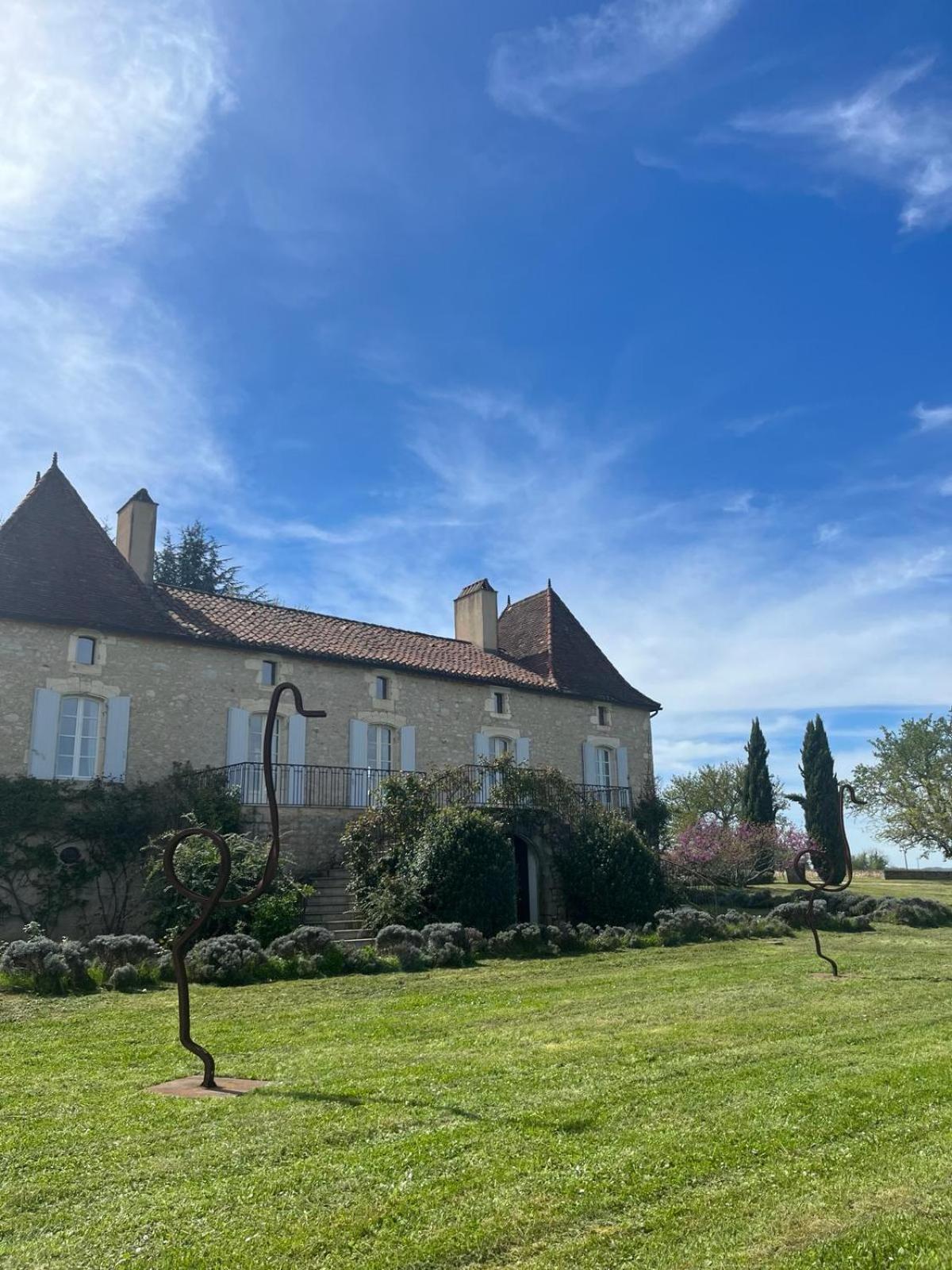Chateau Gautoul Puy-lʼÉvêque Esterno foto